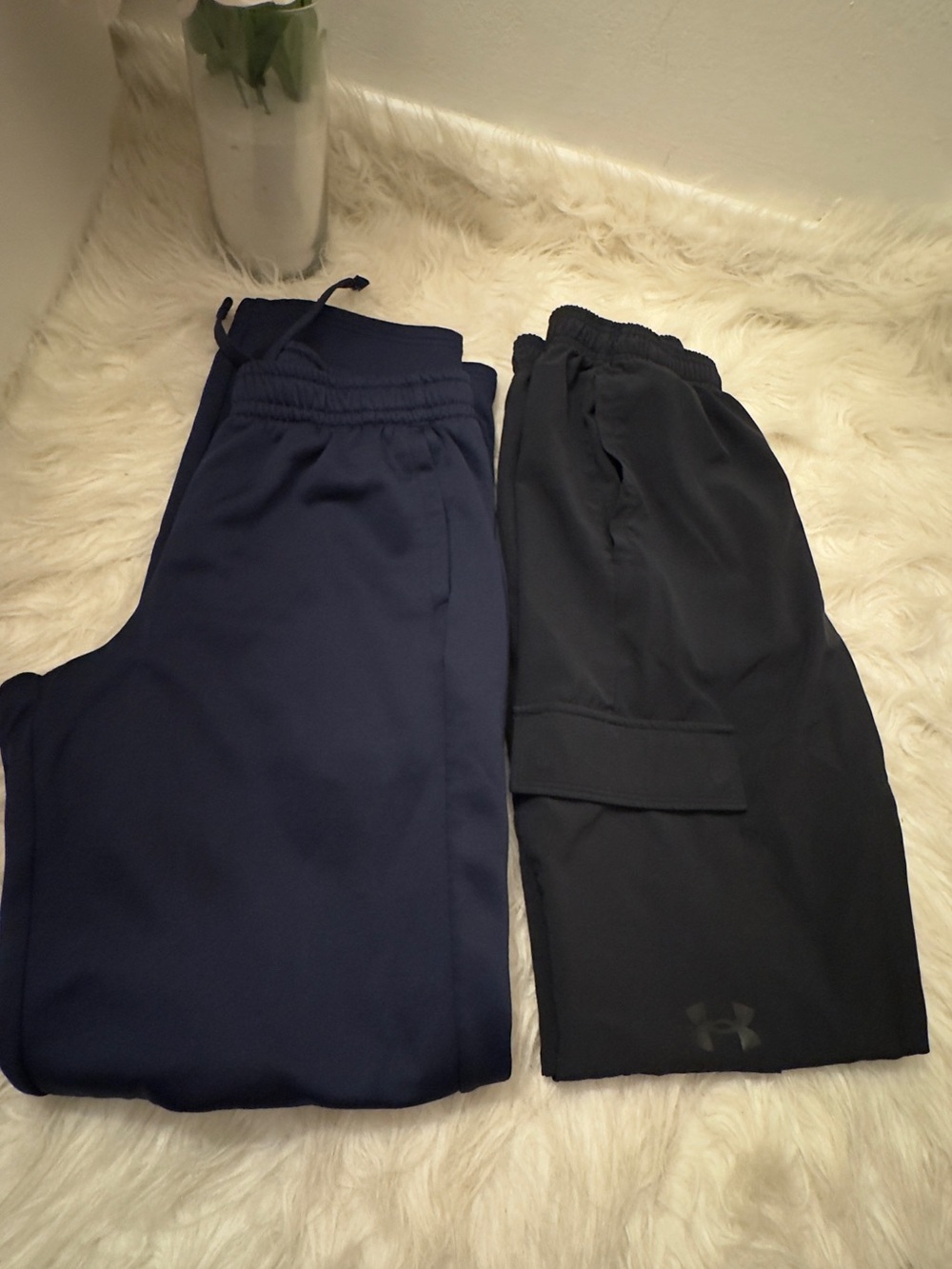 (2 pair) Under Armour Navy Athletic Sweats & Black Athletic Joggers size:L youth
